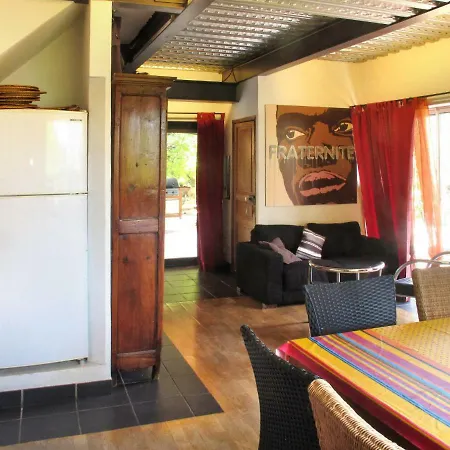 Casa de Férias Holiday Home La Dolce Vita Du Golfe D'Amour - Cot100